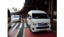 Tips Sewa Hiace Jakarta untuk Antar Jemput Bandara Soekarno-Hatta