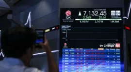 Bursa saham Indonesia ambruk